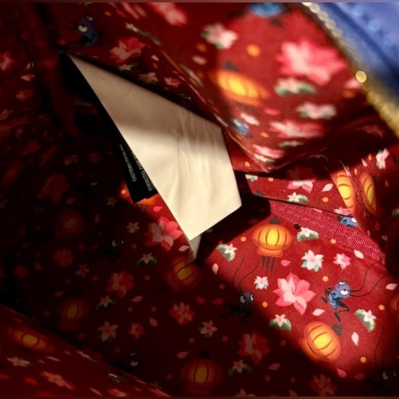 Retired Milan light up Loungefly - new - Picture 3 of 3